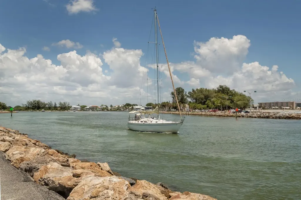 500 Canal Way Nokomis FL 34275