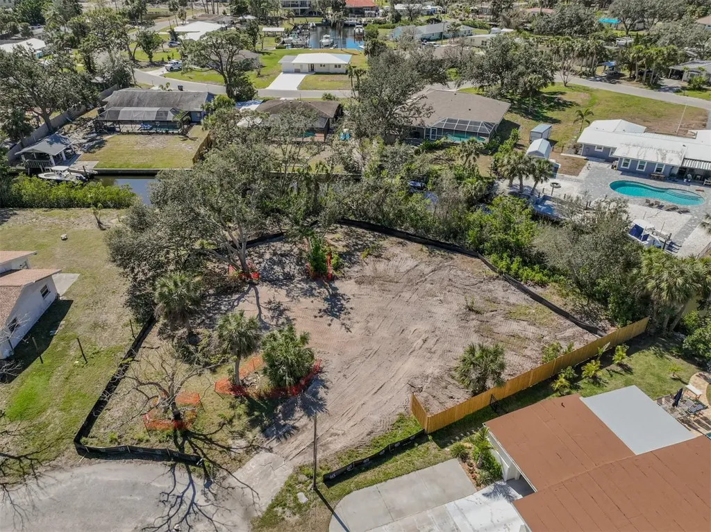 500 Canal Way Nokomis FL 34275