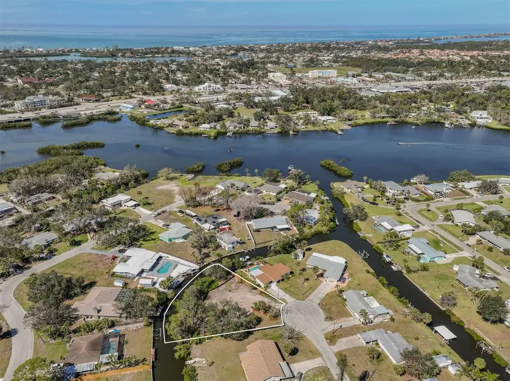 500 Canal Way Nokomis FL 34275