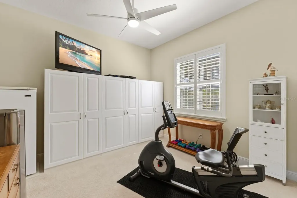 581 Mast Drive Bradenton FL 34208
