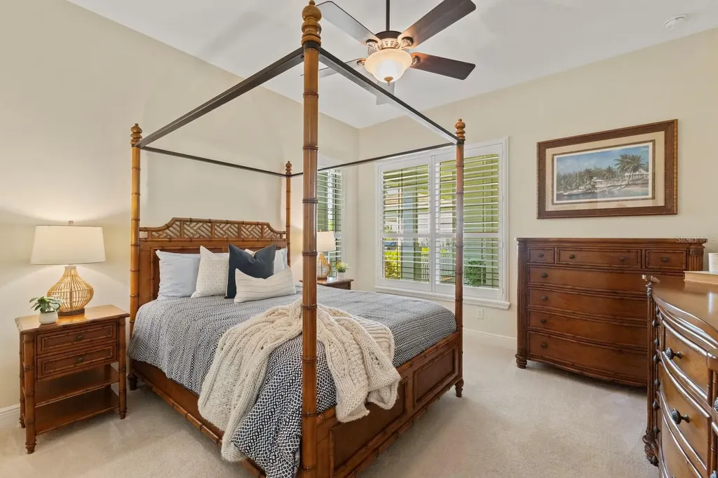581 Mast Drive Bradenton FL 34208