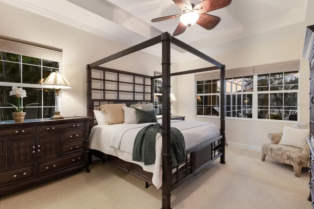 581 Mast Drive Bradenton FL 34208