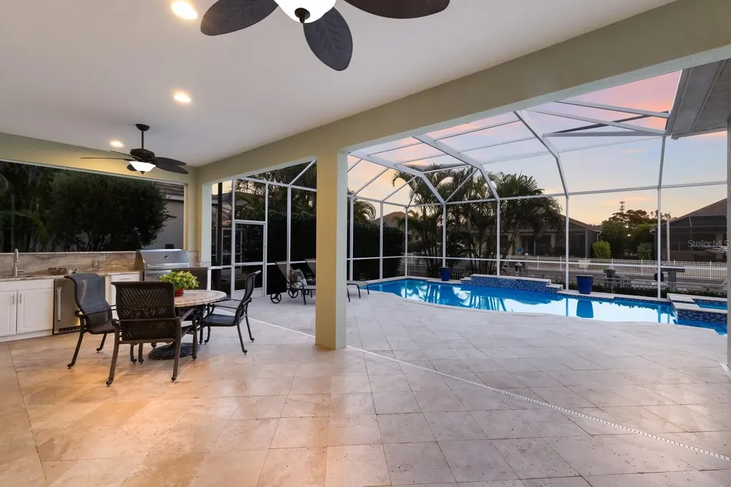 581 Mast Drive Bradenton FL 34208