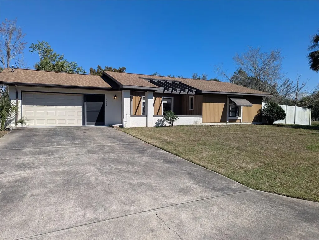 2161 N Slewfoot Path Crystal River FL 34429