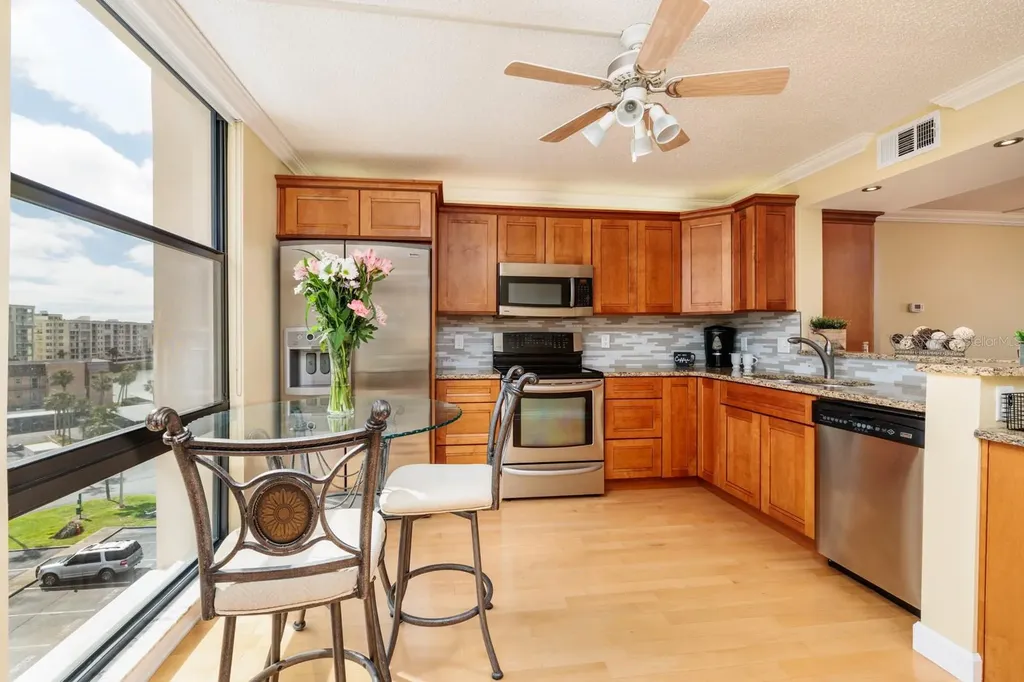 7700 Sun Island Drive S South Pasadena FL 33707