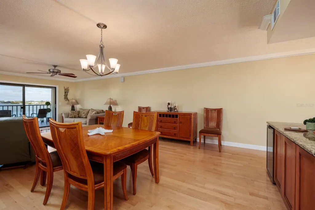 7700 Sun Island Drive S South Pasadena FL 33707