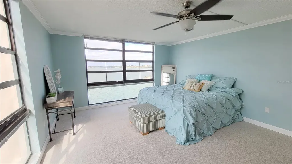 7700 Sun Island Drive S South Pasadena FL 33707