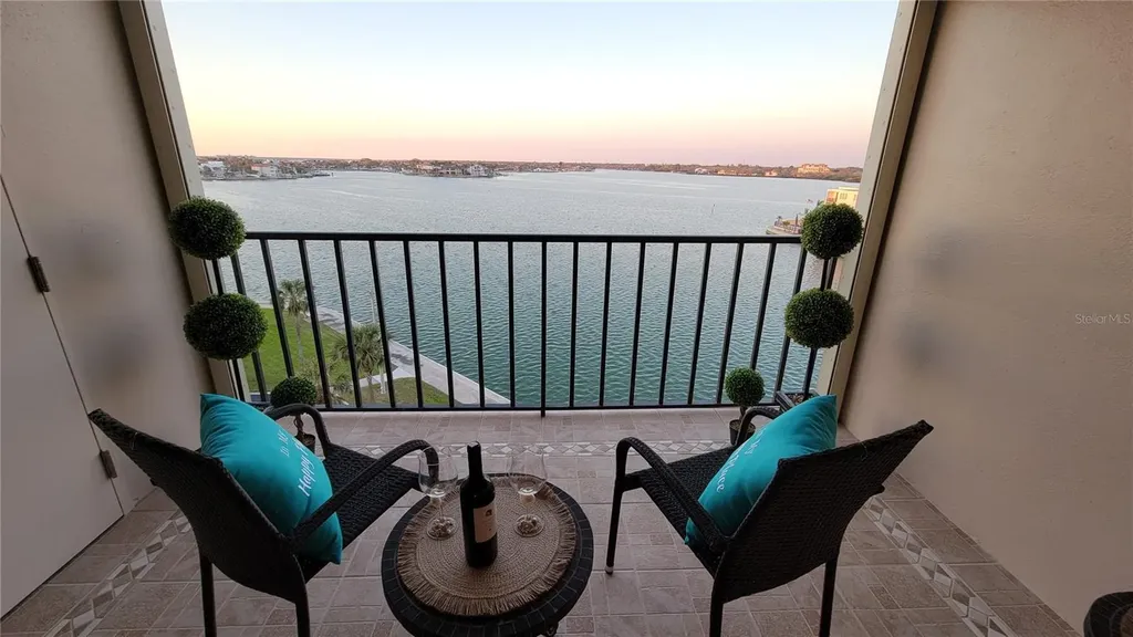 7700 Sun Island Drive S South Pasadena FL 33707
