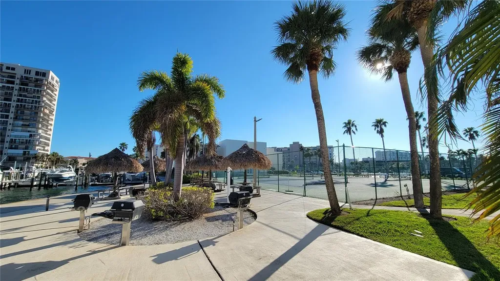 7700 Sun Island Drive S South Pasadena FL 33707