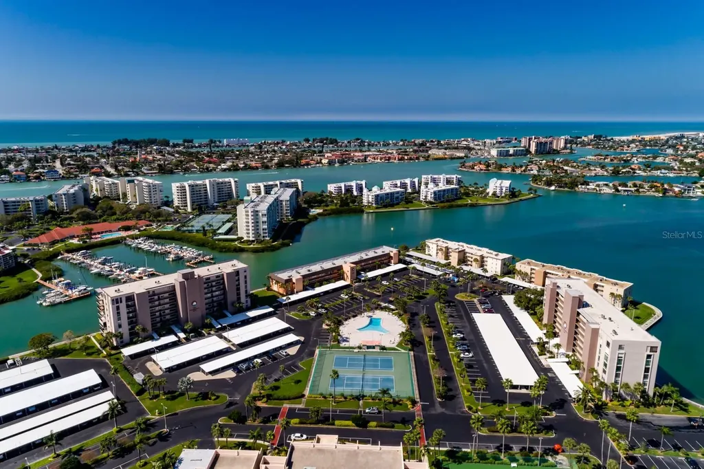 7700 Sun Island Drive S South Pasadena FL 33707
