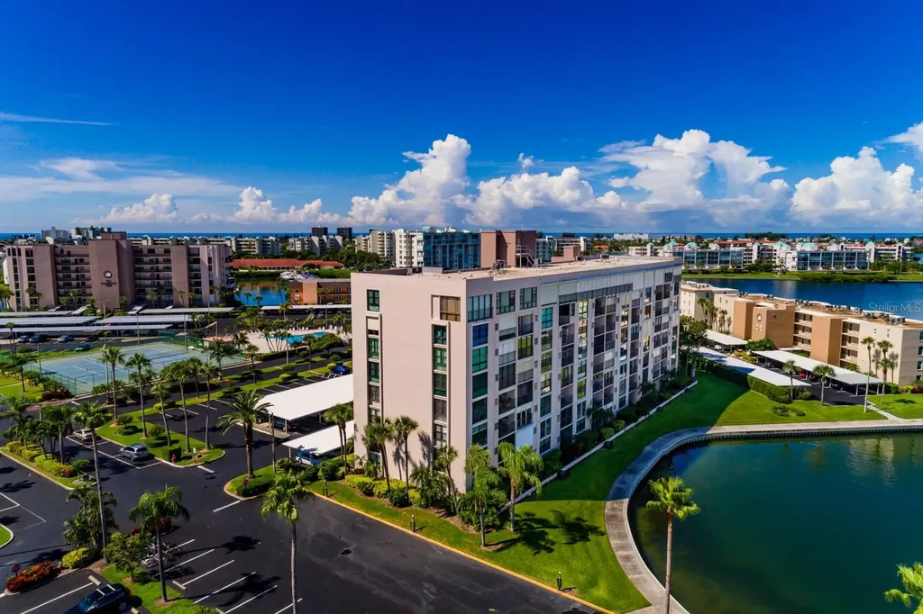 7700 Sun Island Drive S South Pasadena FL 33707