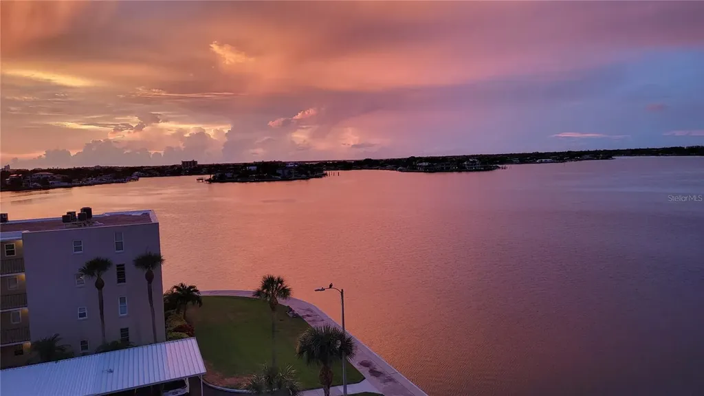 7700 Sun Island Drive S South Pasadena FL 33707