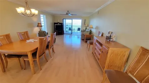 7700 Sun Island Drive S South Pasadena FL 33707