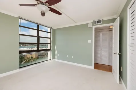7700 Sun Island Drive S South Pasadena FL 33707