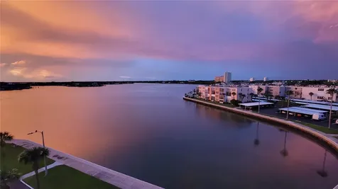 7700 Sun Island Drive S South Pasadena FL 33707