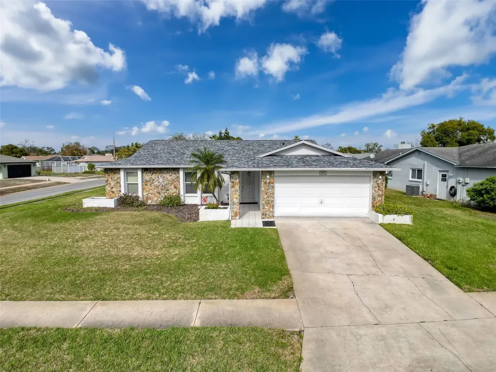 8711 Woodmont Lane Port Richey FL 34668