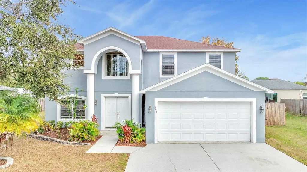 943 Van Loon Court Kissimmee FL 34758