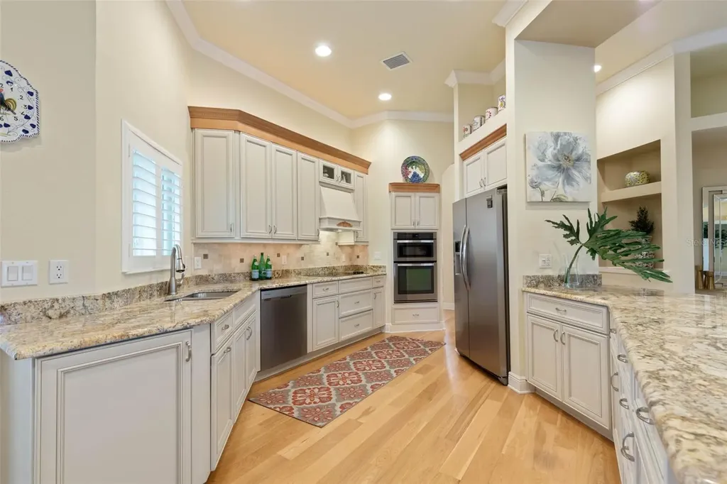 8 Roma Court Palm Coast FL 32137