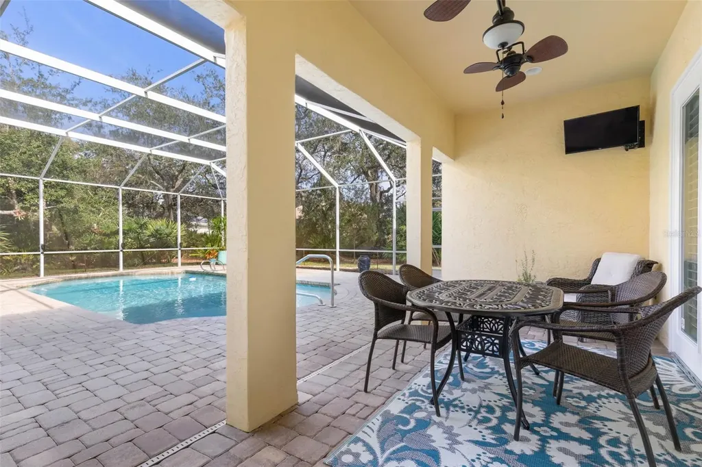 8 Roma Court Palm Coast FL 32137