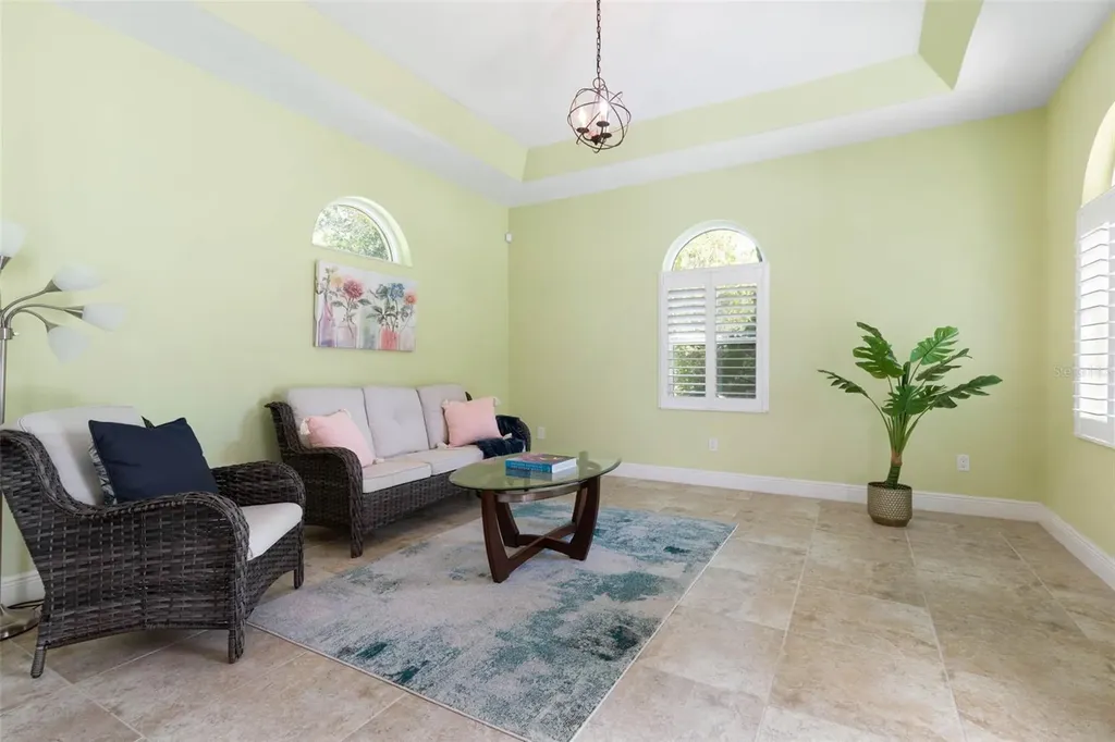 8 Roma Court Palm Coast FL 32137