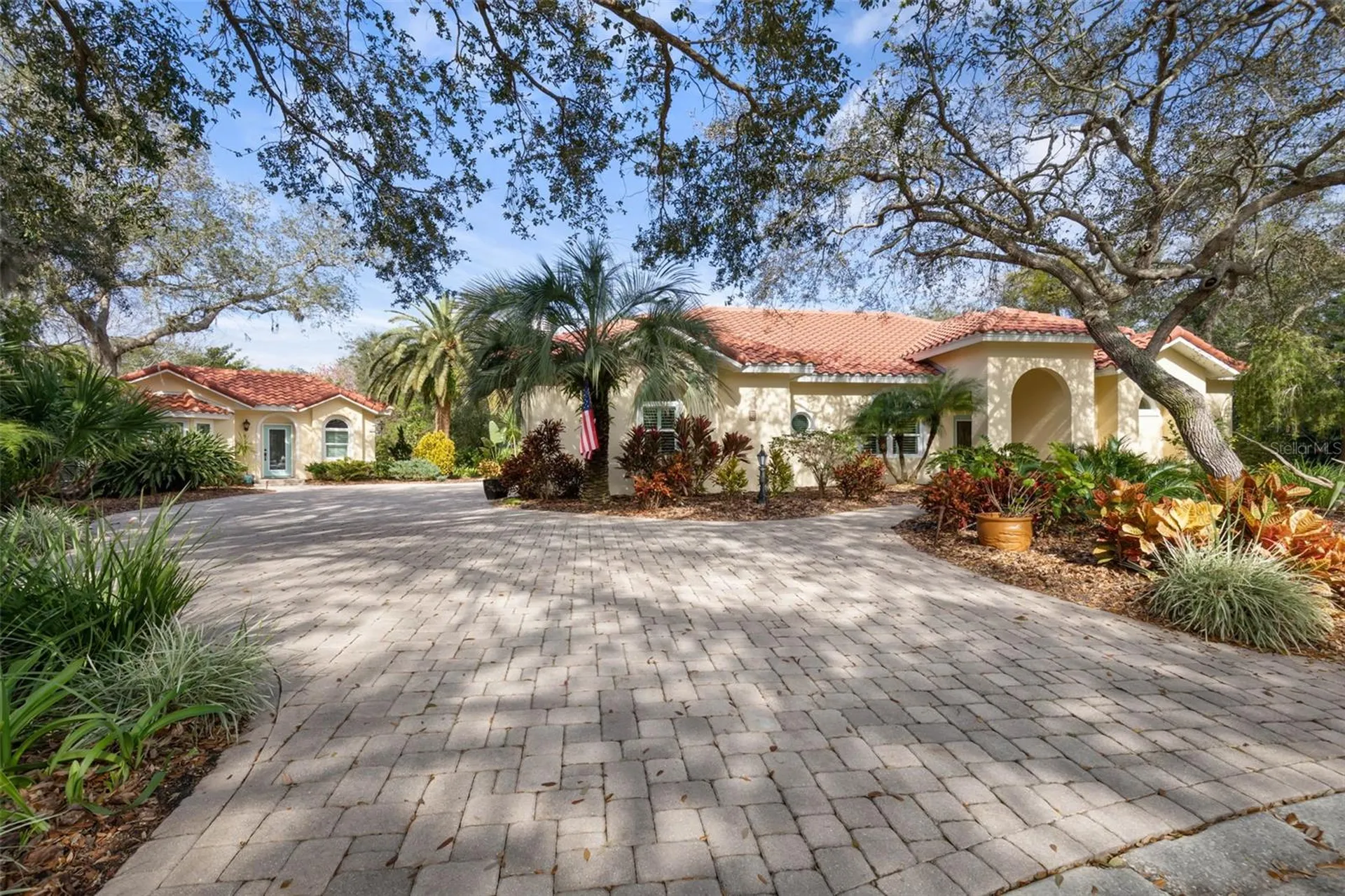 8 Roma Court Palm Coast FL 32137