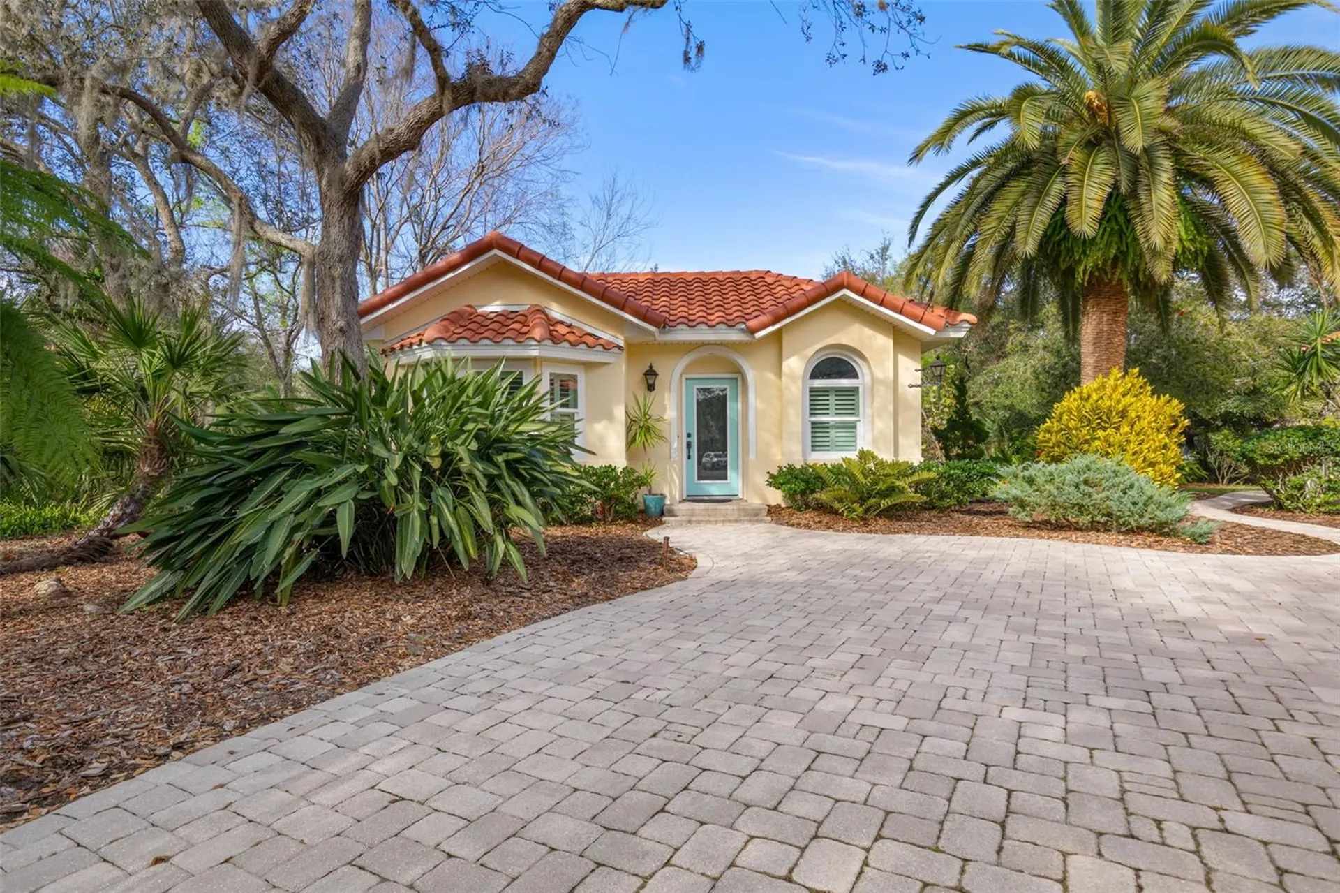 8 Roma Court Palm Coast FL 32137