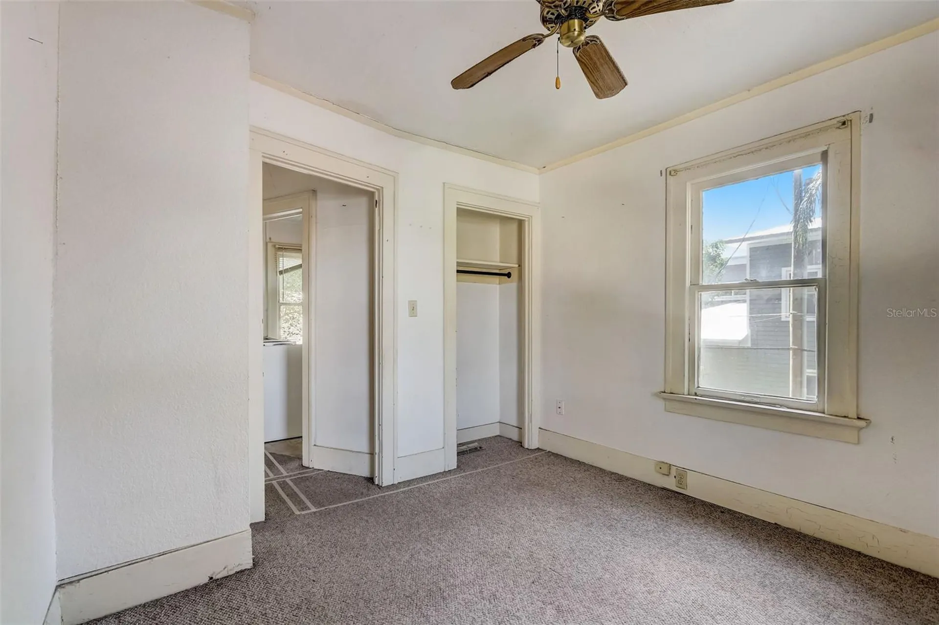 200 & 200 1/2 Hibiscus Court Orlando FL 32801