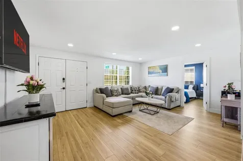 4310 W Carmen Street Tampa FL 33609