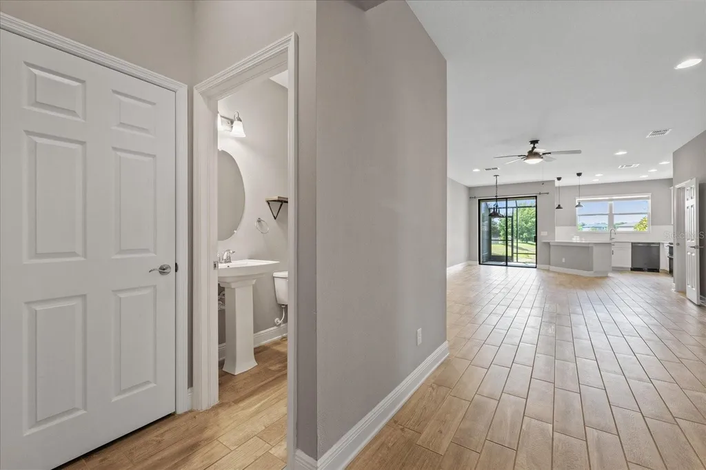 18876 Beautyberry Court Lutz FL 33558