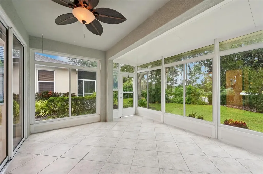 2040 Sifield Greens Way Sun City Center FL 33573