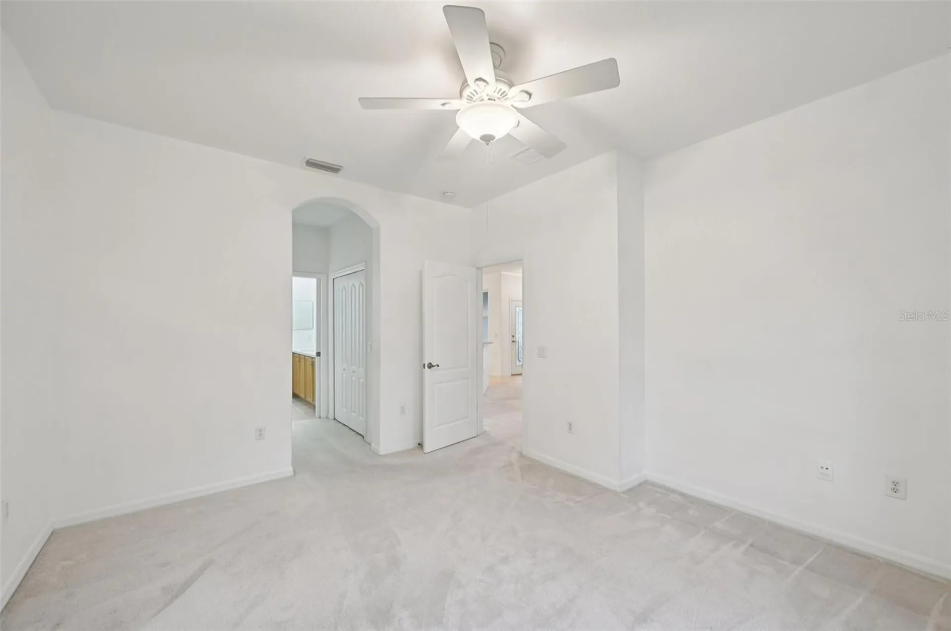 2040 Sifield Greens Way Sun City Center FL 33573
