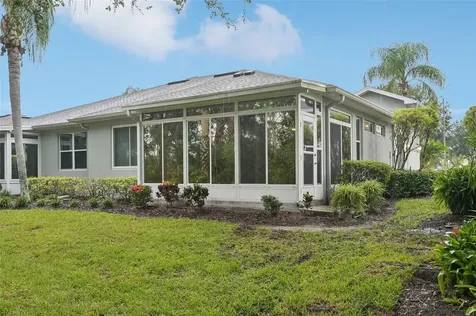 2040 Sifield Greens Way Sun City Center FL 33573