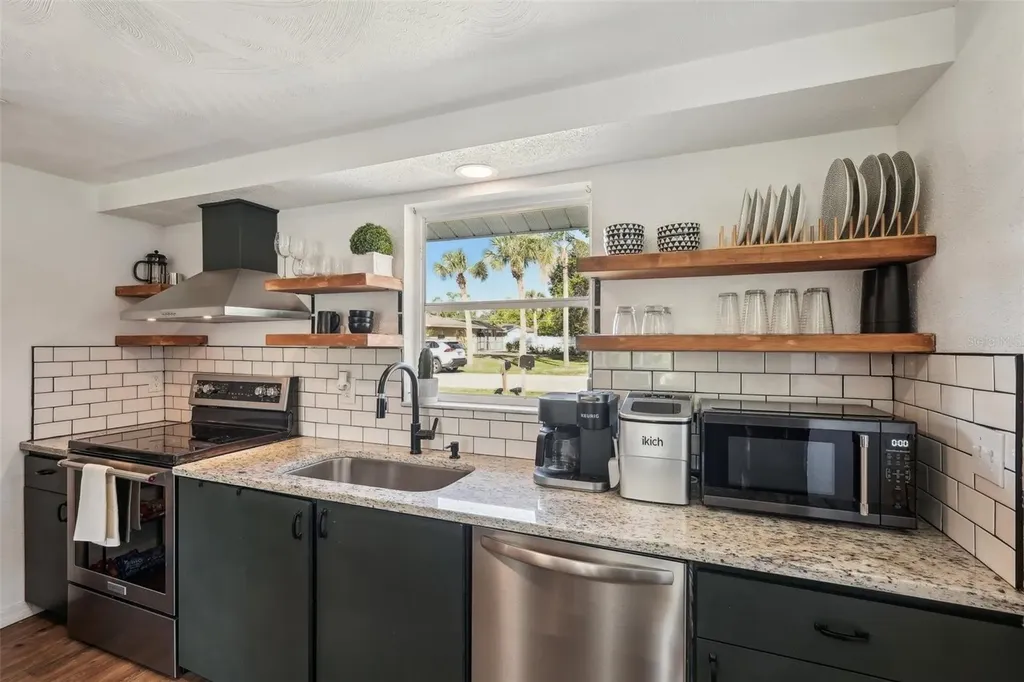 107 Temple Road Venice FL 34293