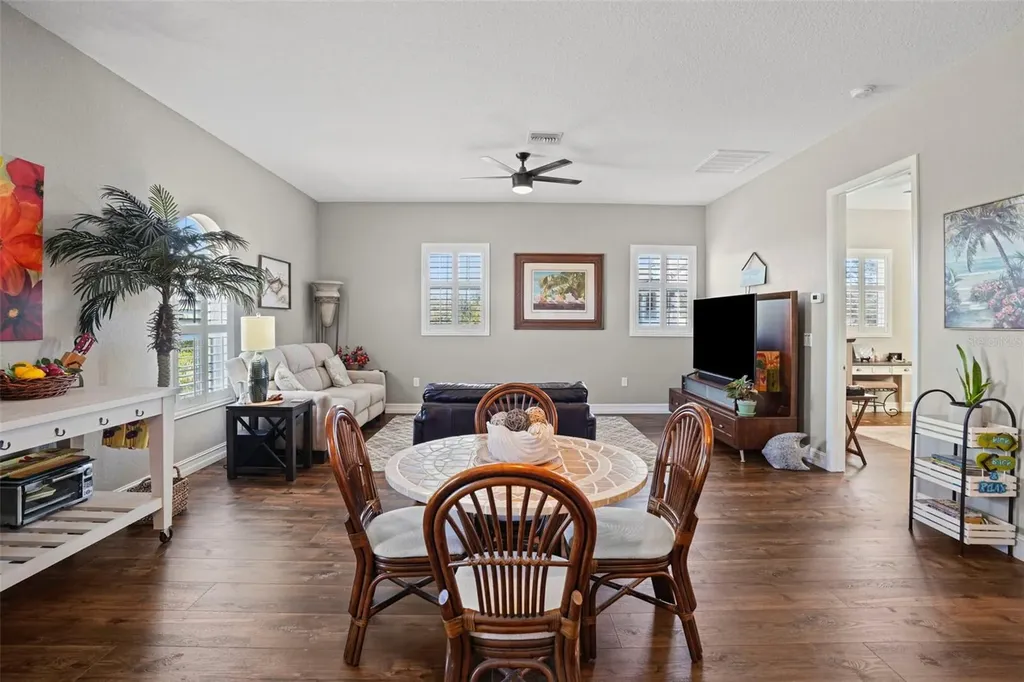 11518 Hammock Oaks Court Lithia FL 33547