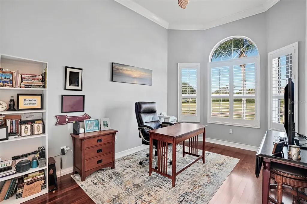 11518 Hammock Oaks Court Lithia FL 33547