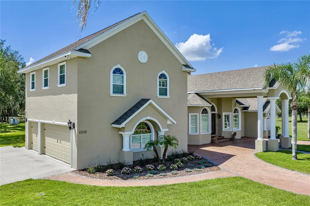 11518 Hammock Oaks Court Lithia FL 33547