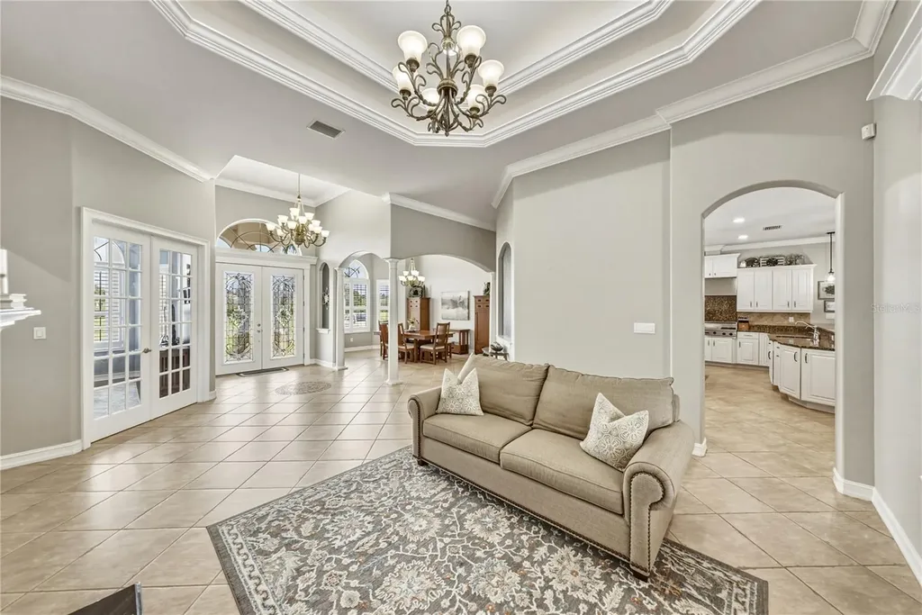 11518 Hammock Oaks Court Lithia FL 33547
