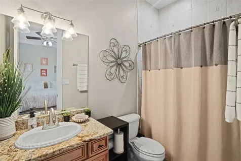 11518 Hammock Oaks Court Lithia FL 33547