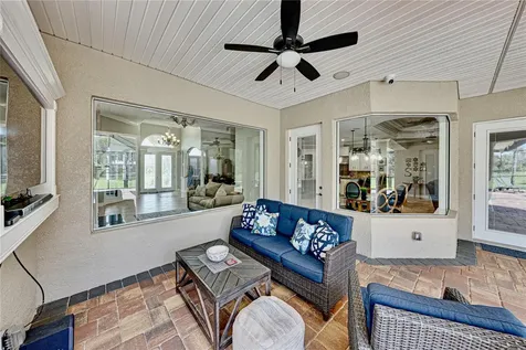 11518 Hammock Oaks Court Lithia FL 33547