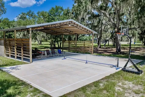 11518 Hammock Oaks Court Lithia FL 33547