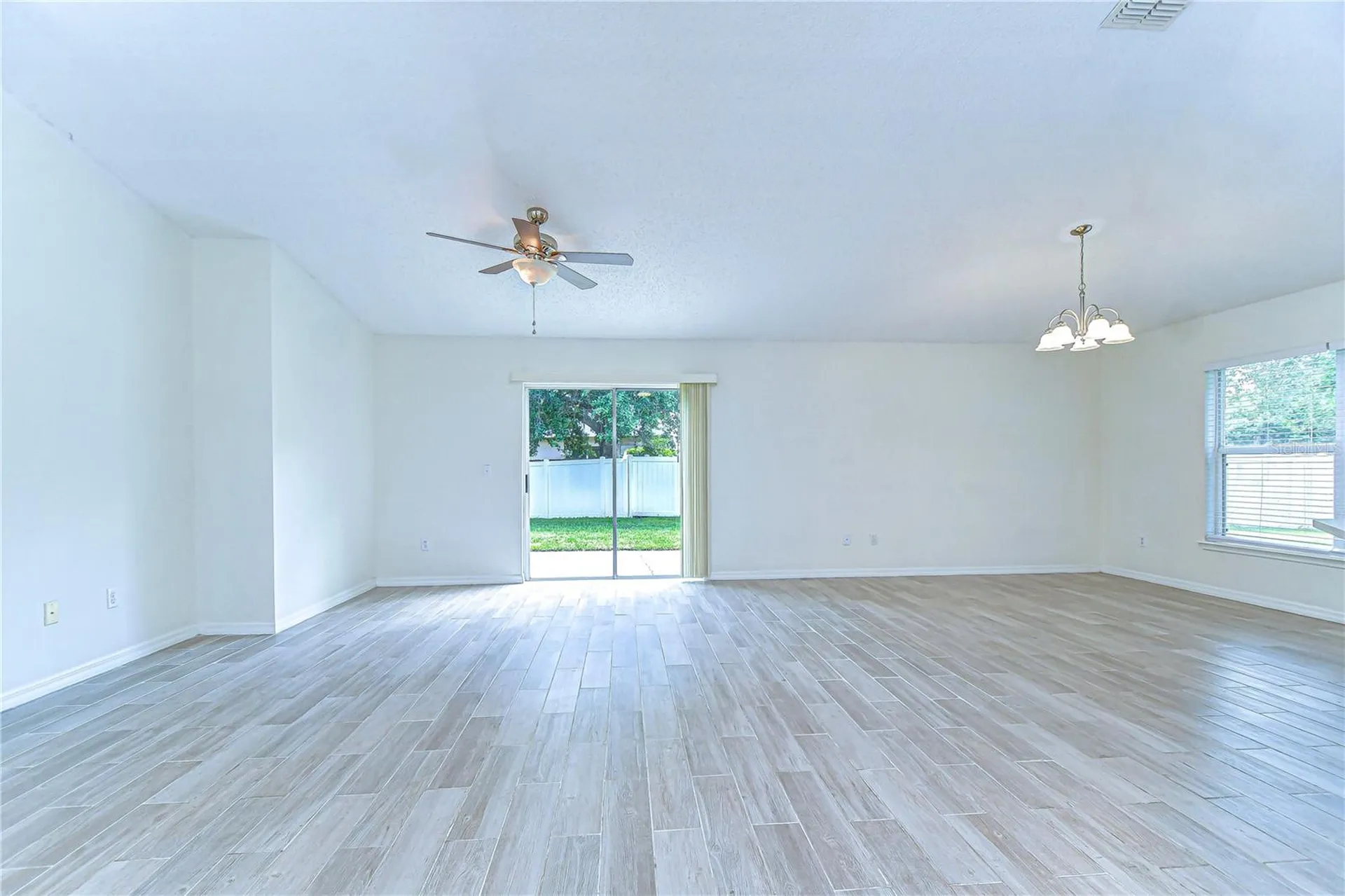 18303 Elmhurst Lane Tampa FL 33647