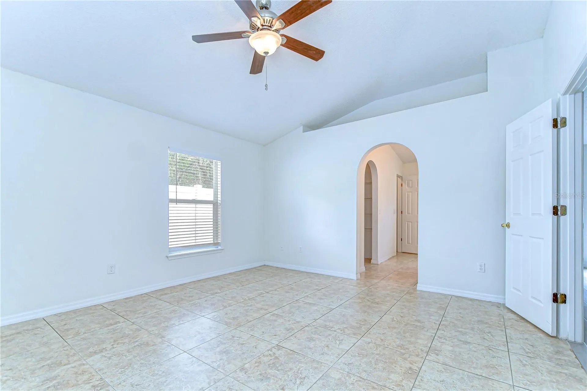 18303 Elmhurst Lane Tampa FL 33647