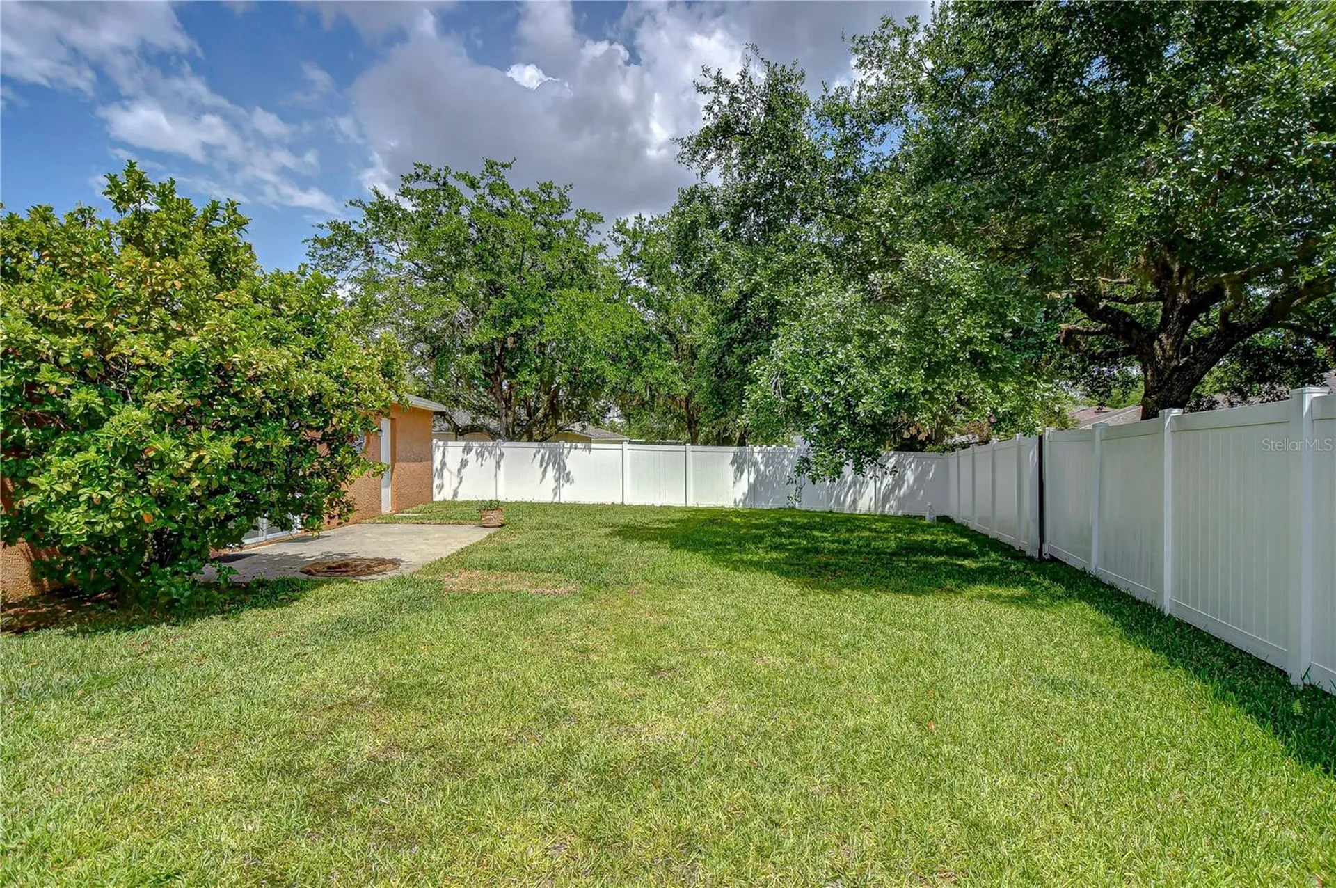 18303 Elmhurst Lane Tampa FL 33647