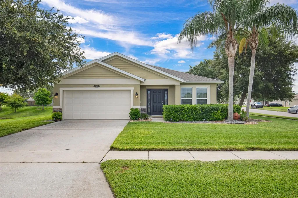 5331 Oak Breeze Avenue Port Orange FL 32128