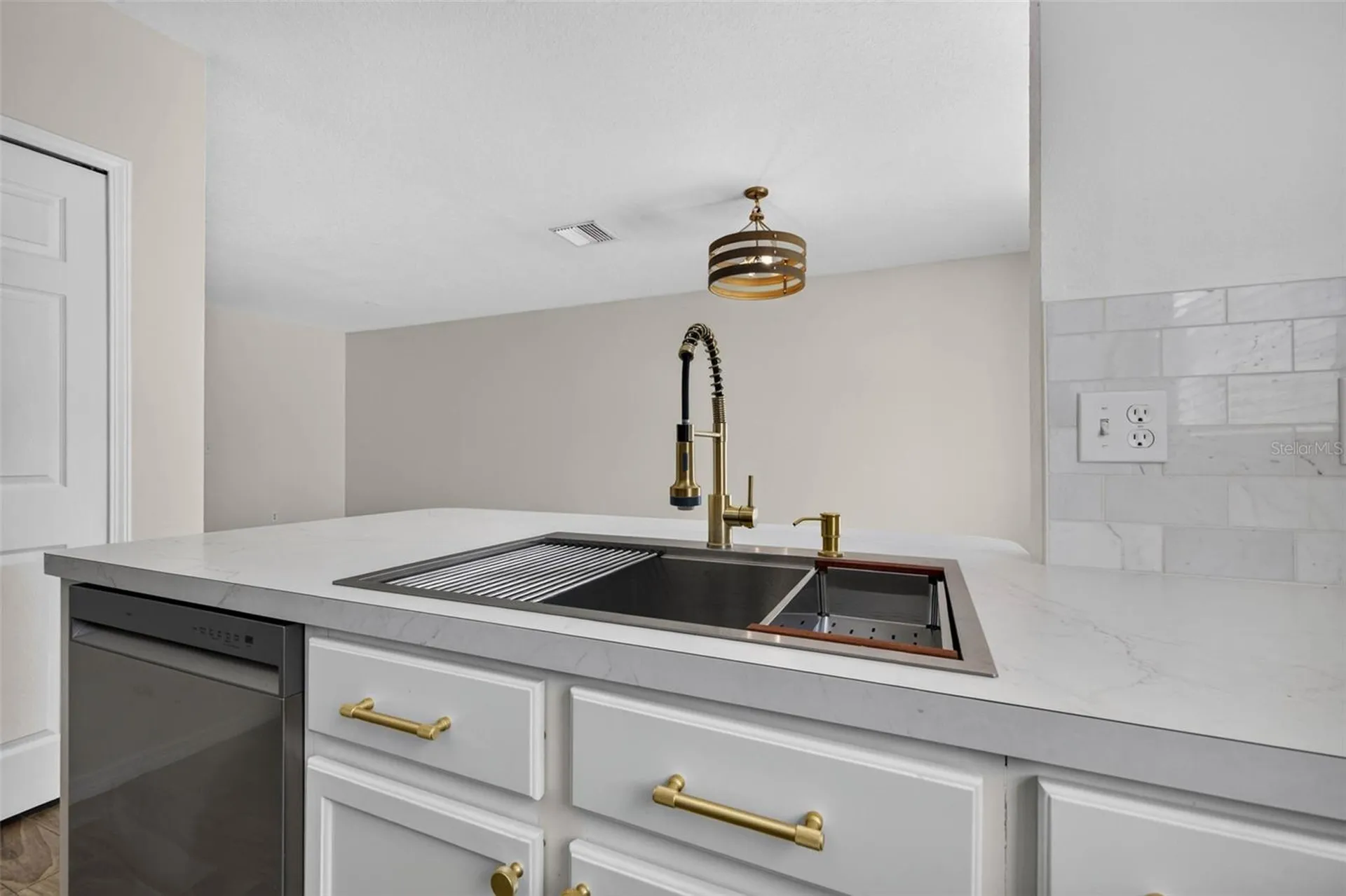 9763 Carlsdale Drive Riverview FL 33578