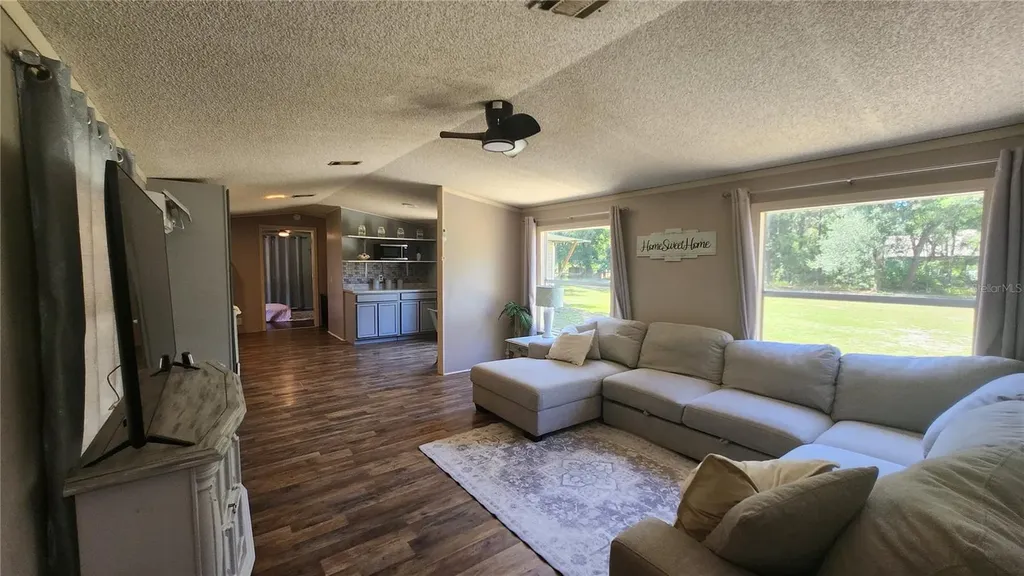21114 Orange Court Mount Dora FL 32757