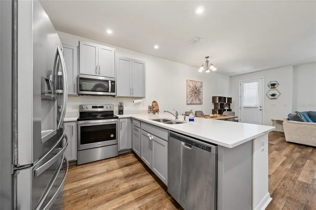 10239 Highline Crest Street Orlando FL 32832