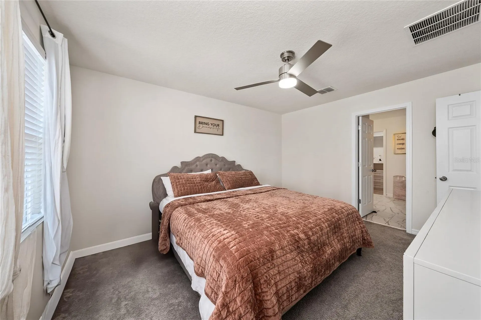 10239 Highline Crest Street Orlando FL 32832