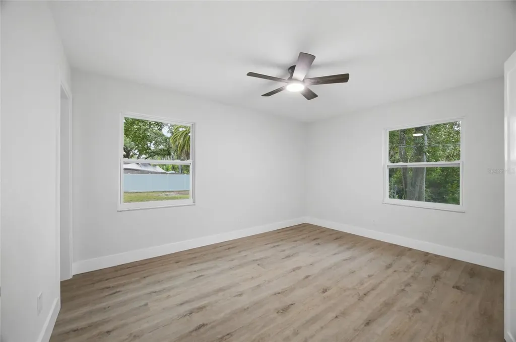 1333 Overlea Street Clearwater FL 33755