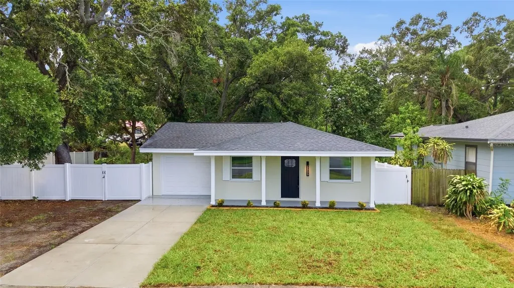 1333 Overlea Street Clearwater FL 33755